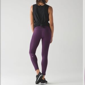 Lululemon like nothing tight 25"